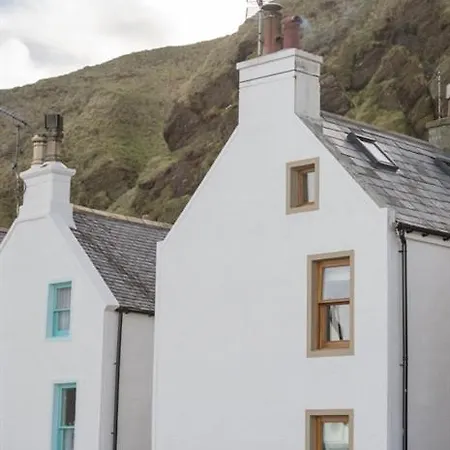The Wee House Villa Pennan Exterior photo